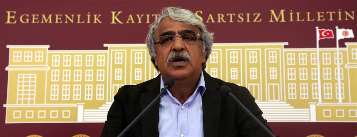  Mithat Sancar: "FETÖ"cü dediğiniz hakimlerin kararları ne olacak?